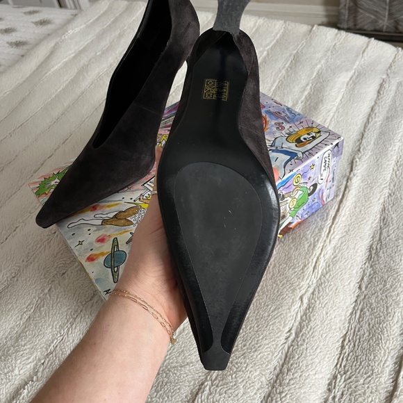 Jeffrey Campbell Hints Pump in Brown Suede - Picture 5 of 7